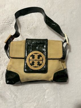 Tory Burch Vintage Baguette Shoulder Bag Khaki Canvas Dark Green Patent 11099828